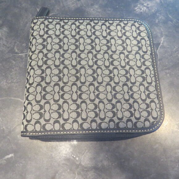 Coach Accessories - Coach Black & Grey Signature Media Case – 12 Disc Capacity - Rare - (B1)